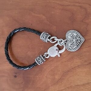 NINA RICCI BLACK LEATHER WITH SILVER TONE HEART CHARM BRACELET